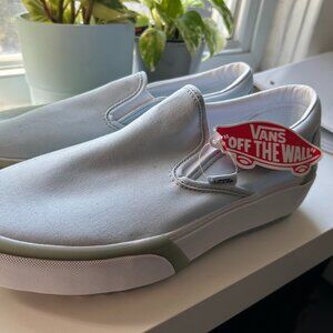 Vans - womens platform slip on - size 9